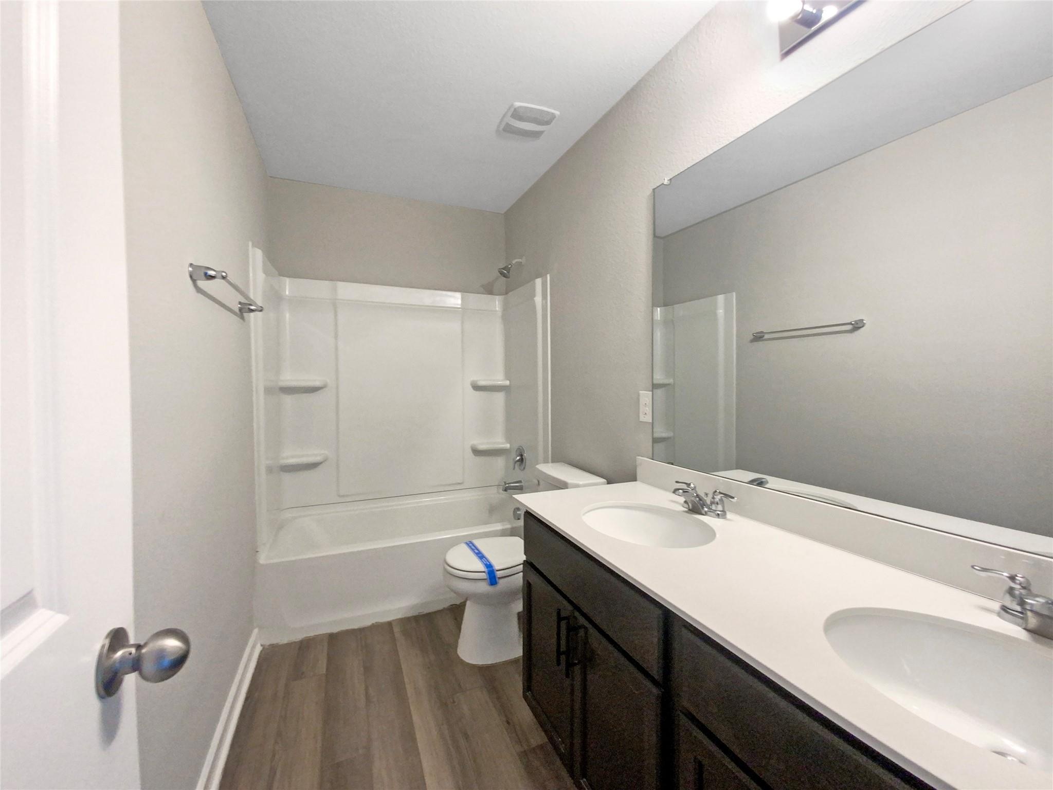540 Fieldwood Dr #a Property Photo 21