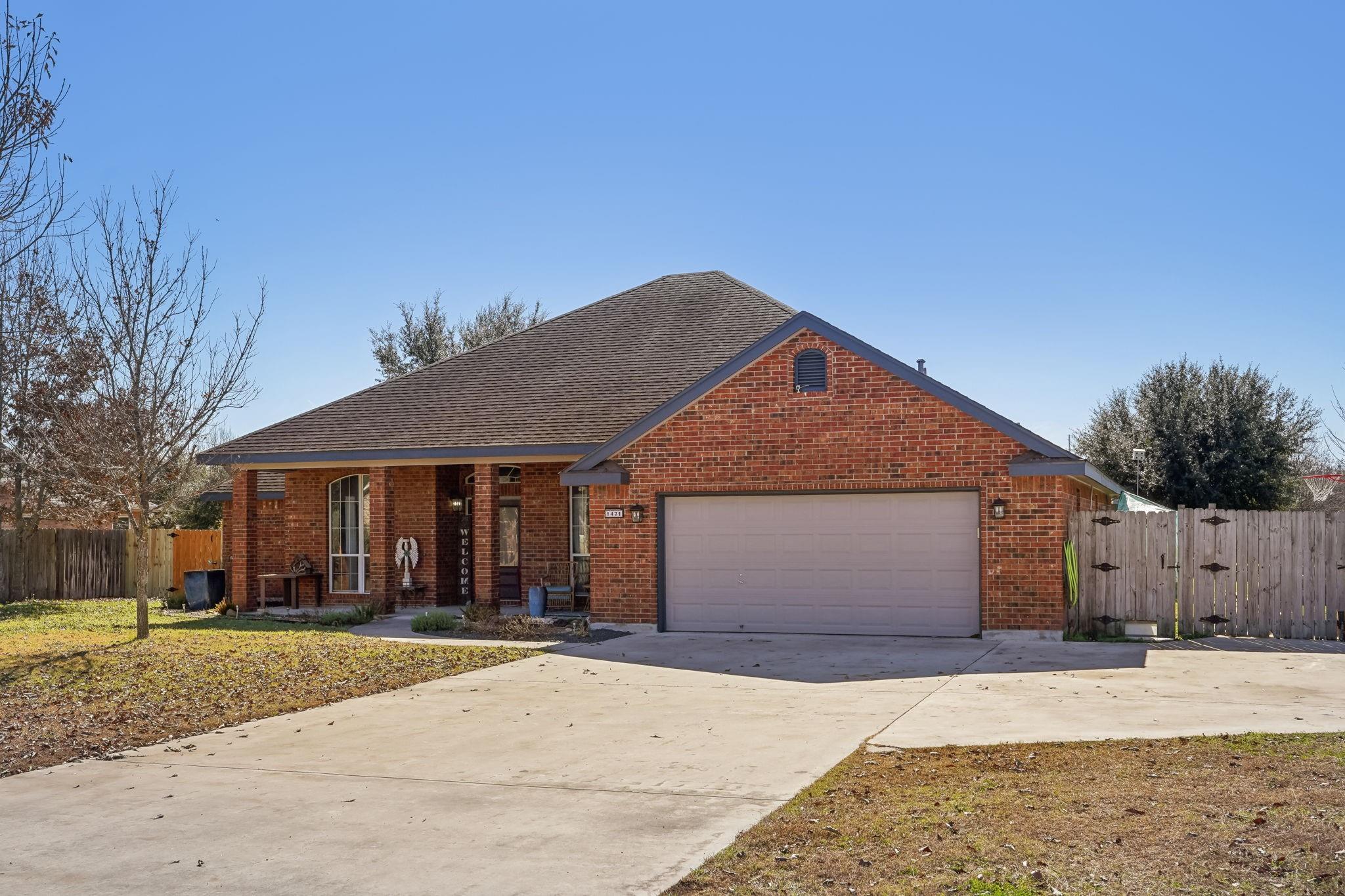 1471 Savannah Pr Property Photo 3