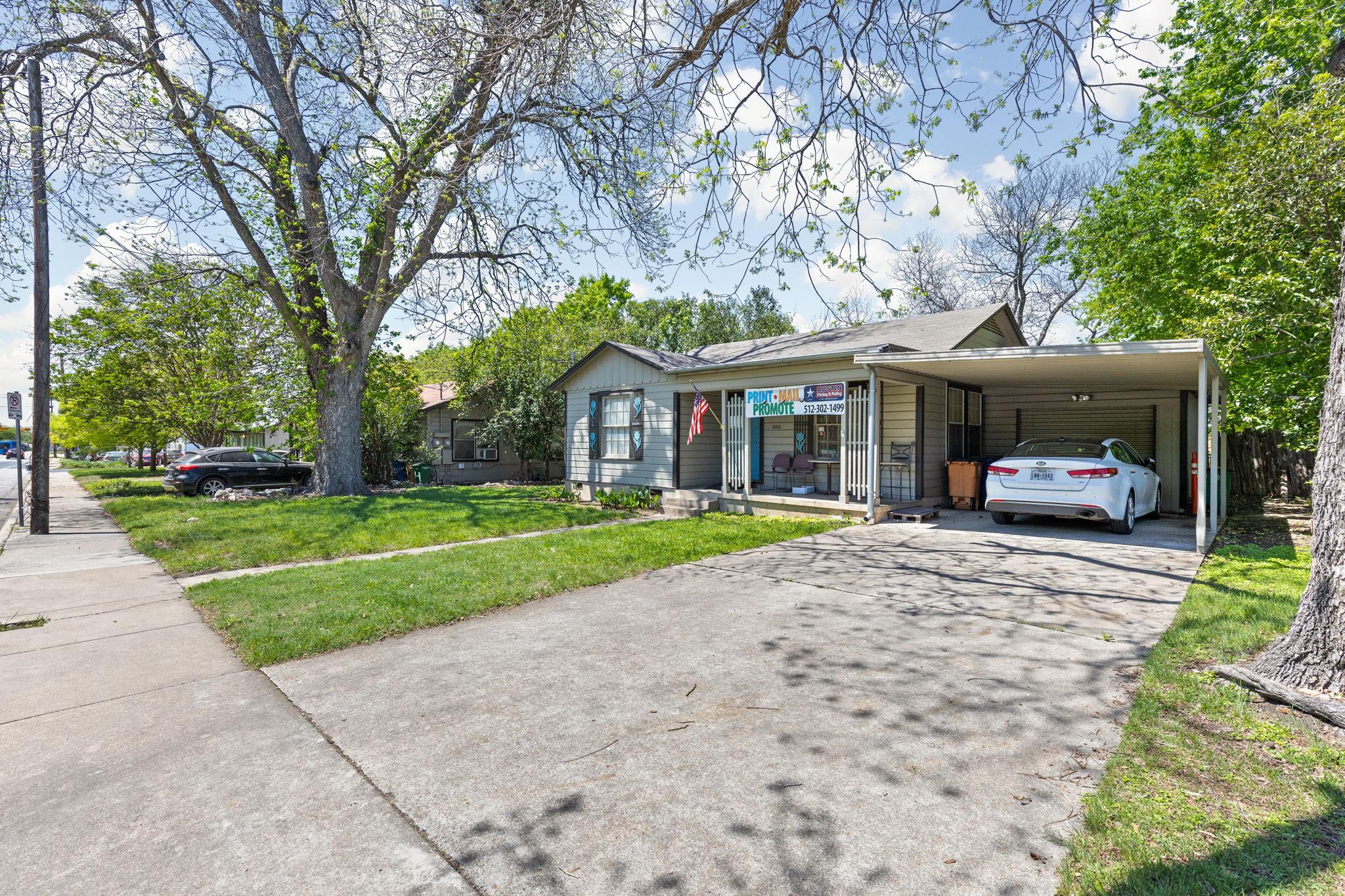 6902 Guadalupe St Property Photo 13