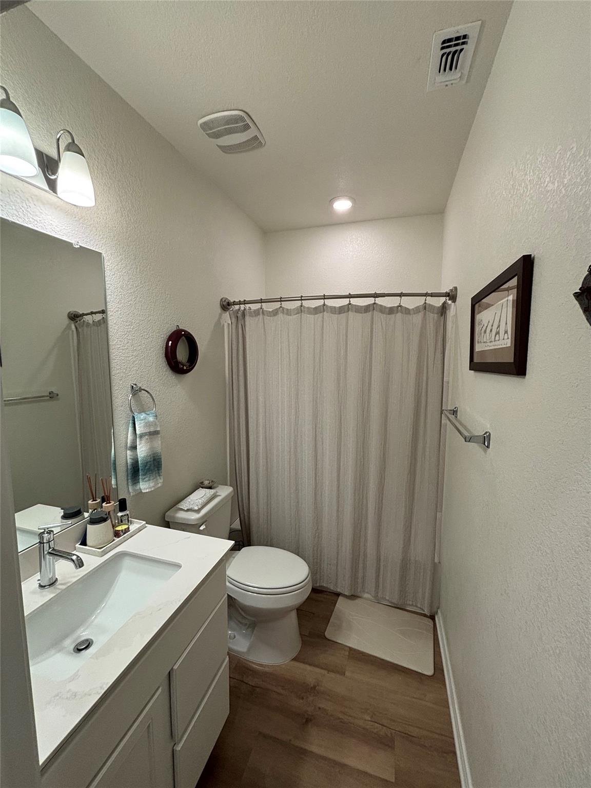 8013 Philbrook Dr Property Photo 8