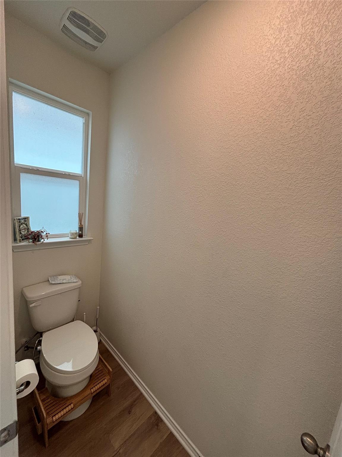8013 Philbrook Dr Property Photo 28