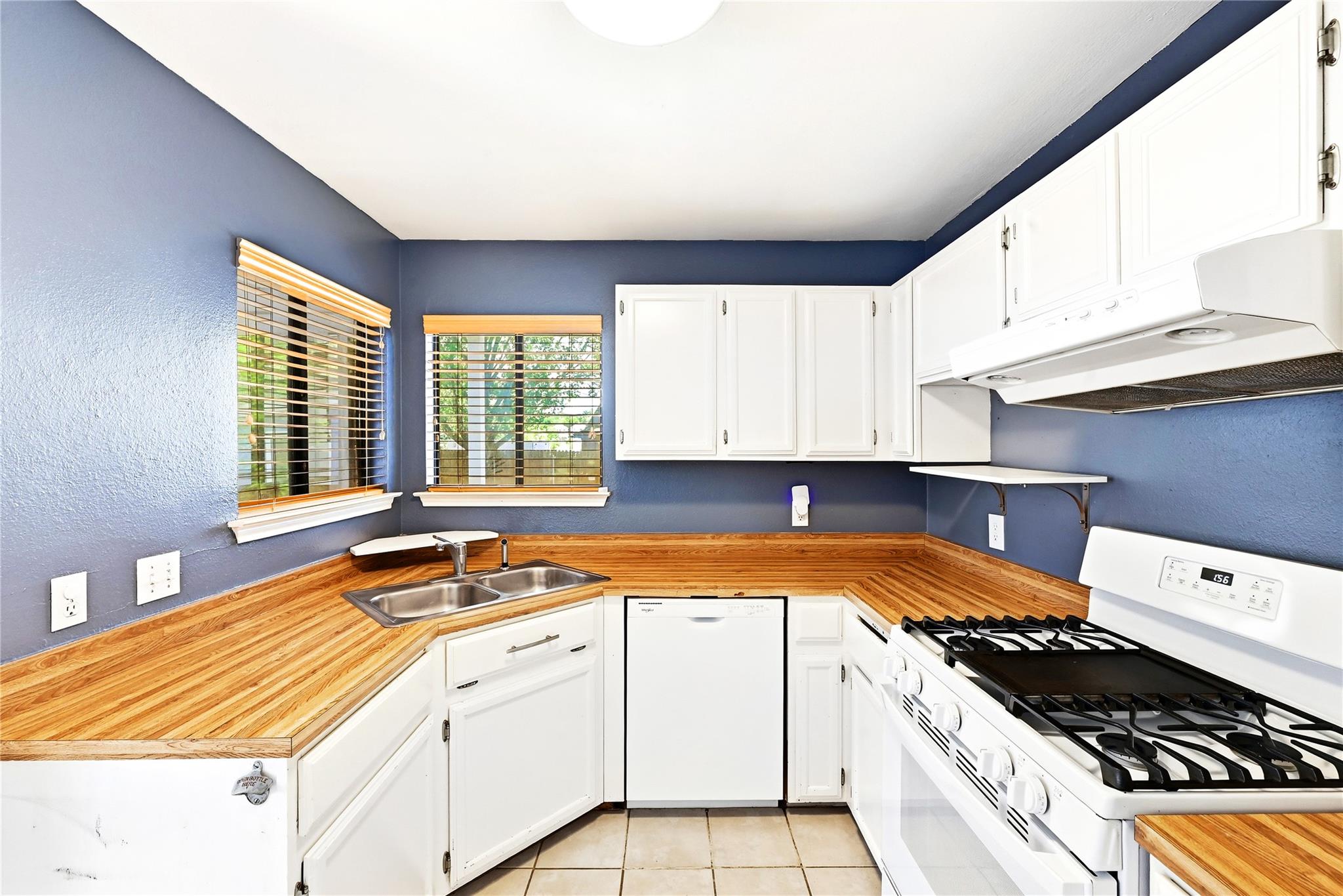 8401 Siskin Cv Property Photo 10