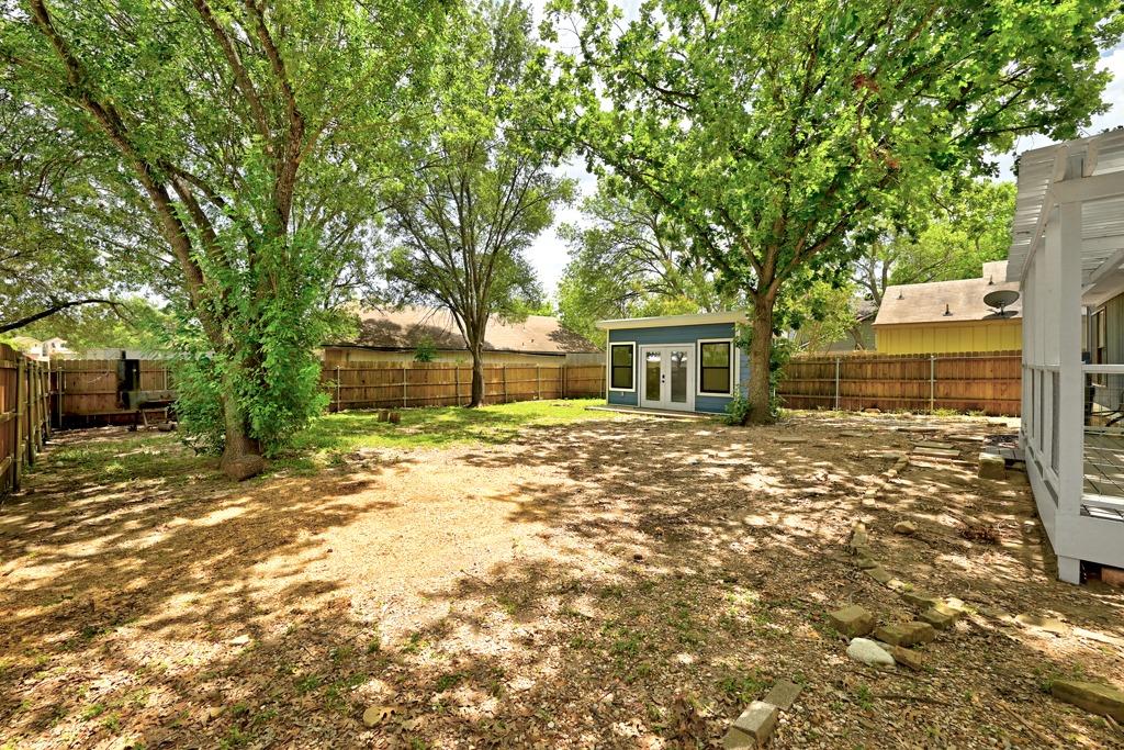 8401 Siskin Cv Property Photo 24