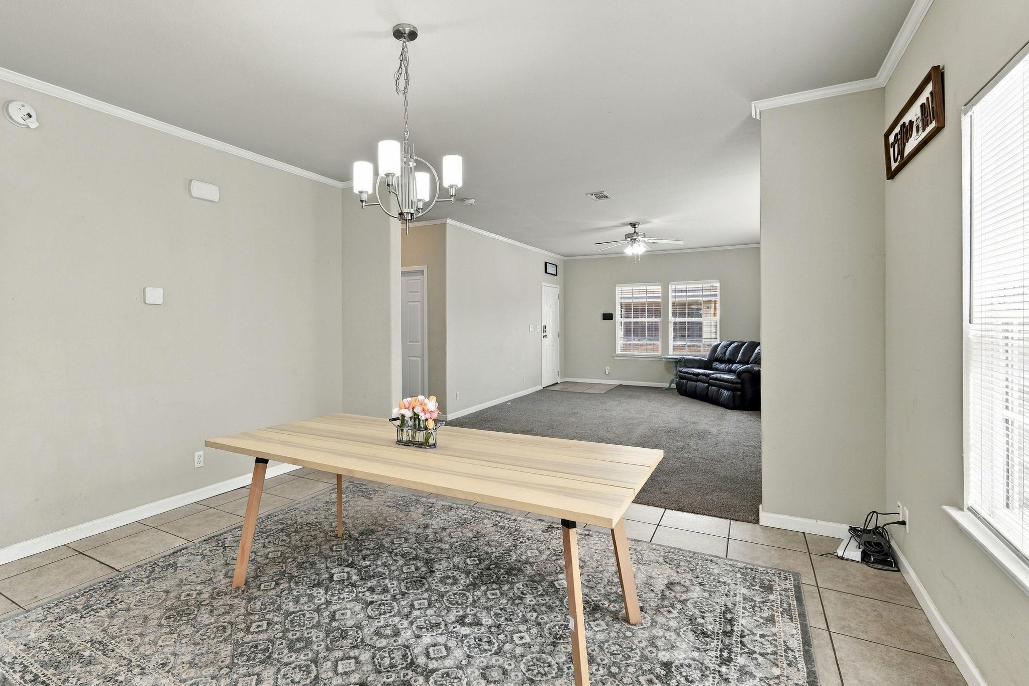 244 Heatherwood Dr #16 Property Photo 8