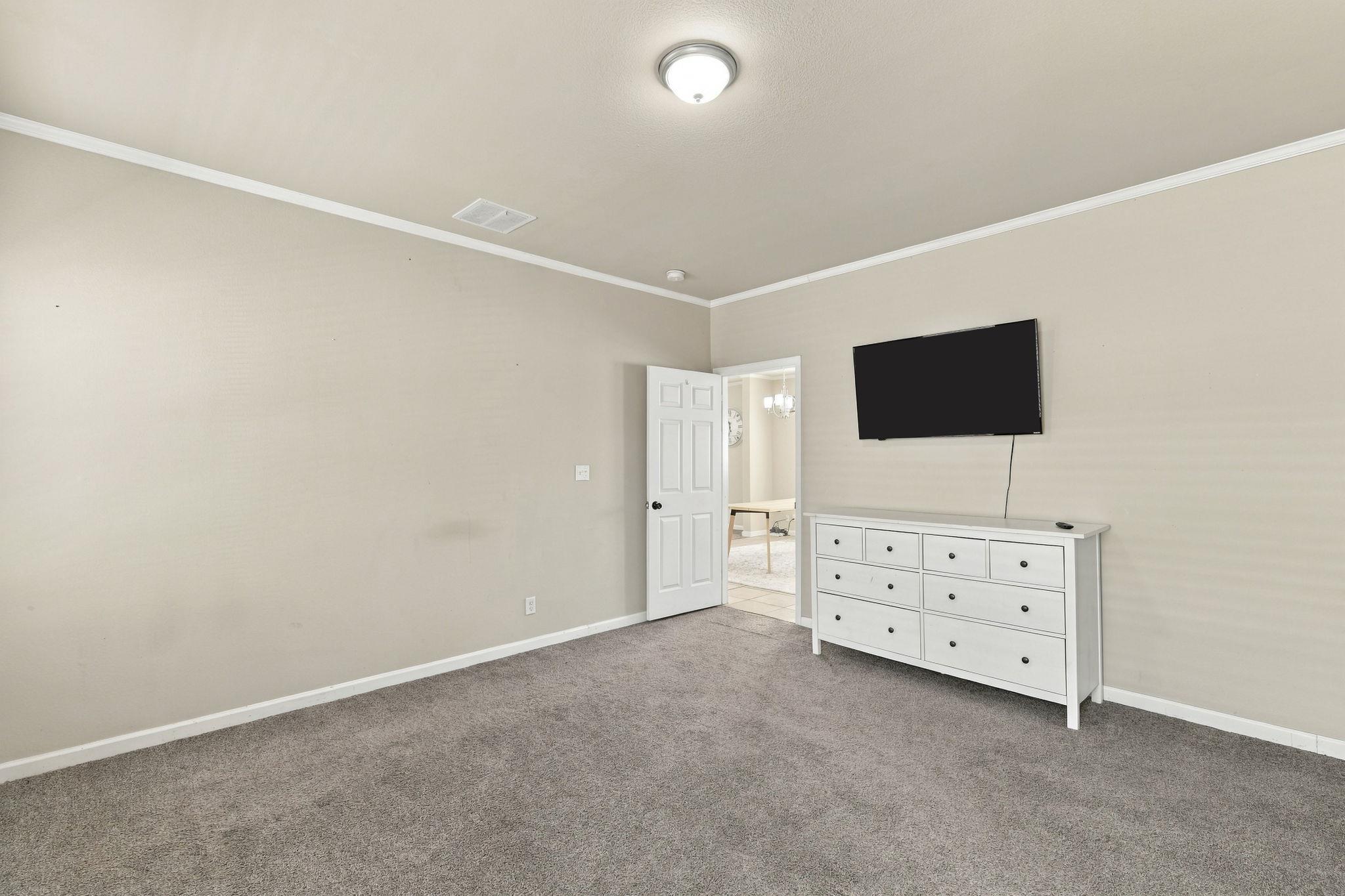 244 Heatherwood Dr #16 Property Photo 18