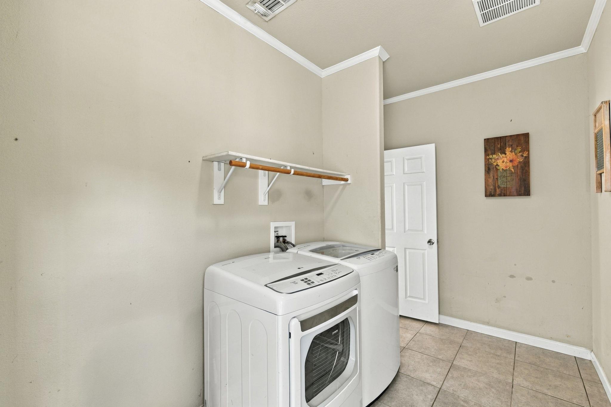 244 Heatherwood Dr #16 Property Photo 24