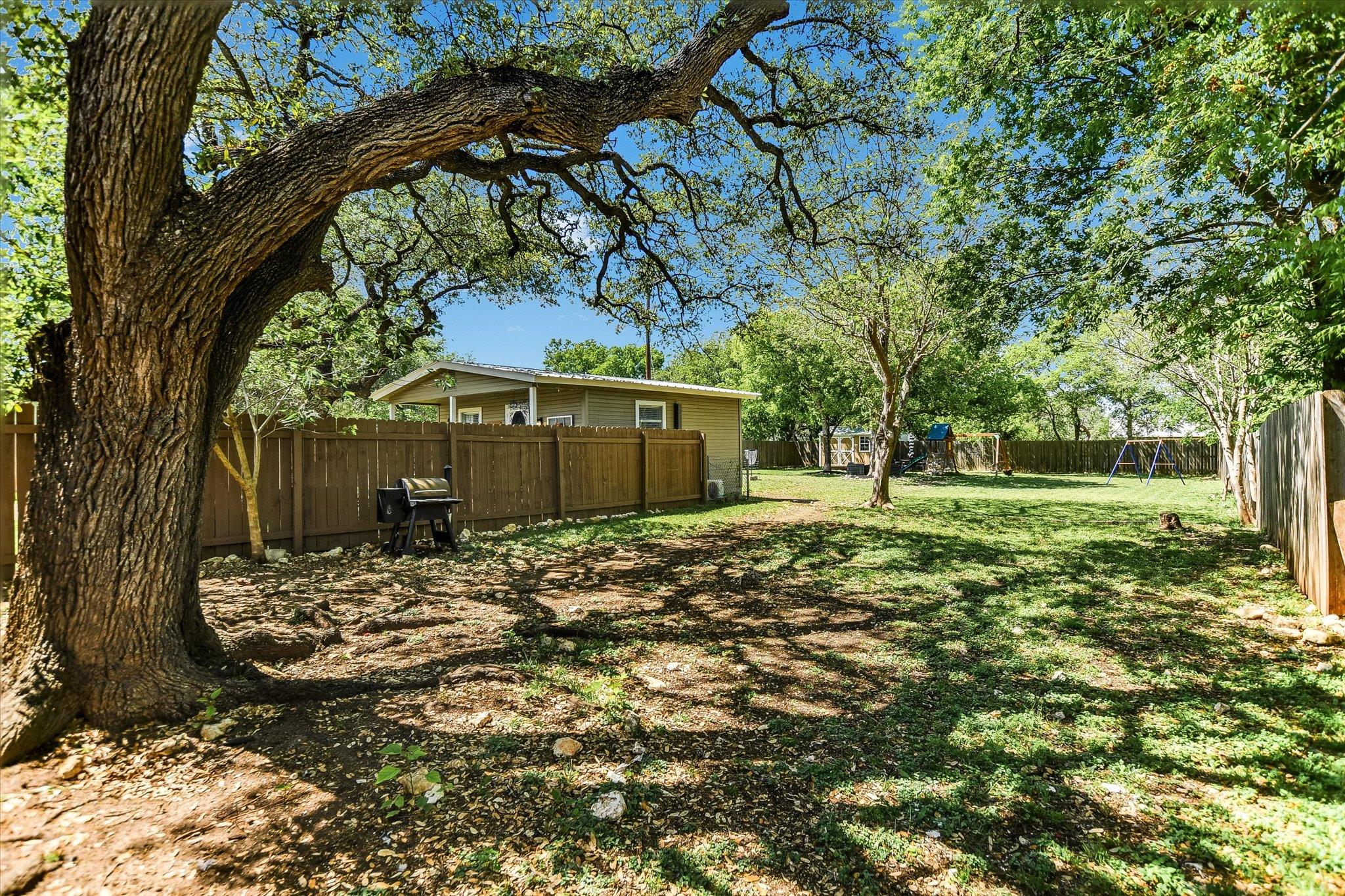 620 E Fm 243 None Property Photo 12