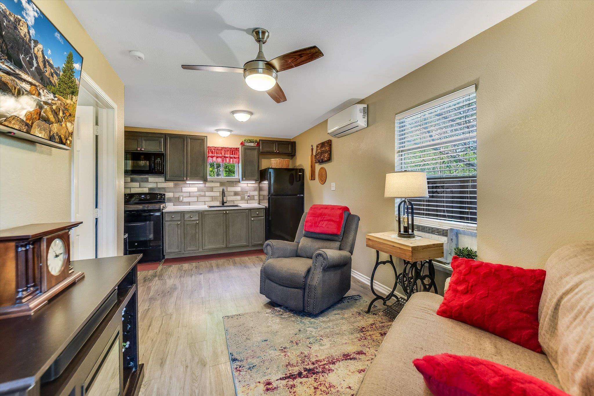 620 E Fm 243 None Property Photo 16