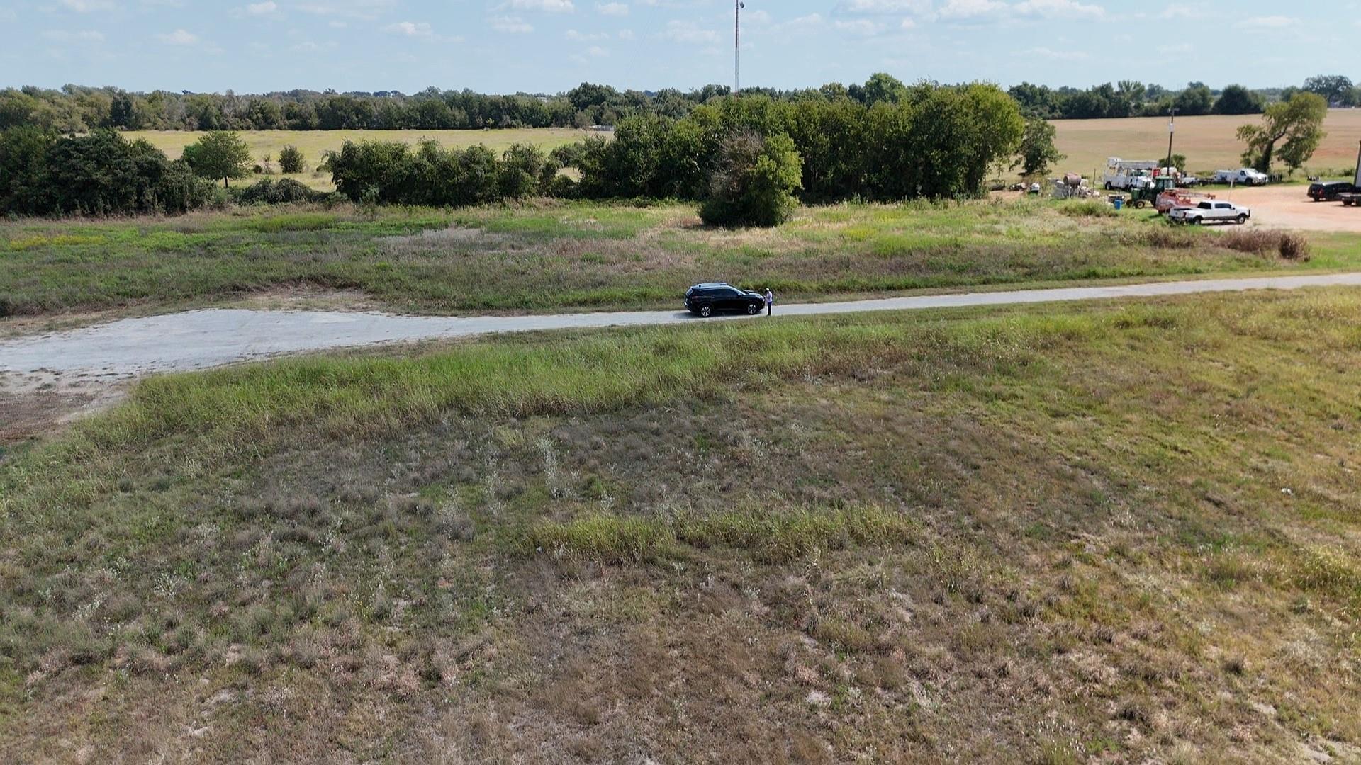 1122 Edwards Way Property Photo 8