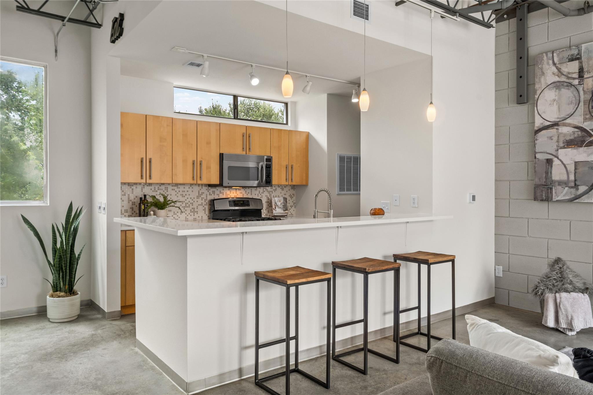 4801 S Congress Ave #n2 Property Photo 9