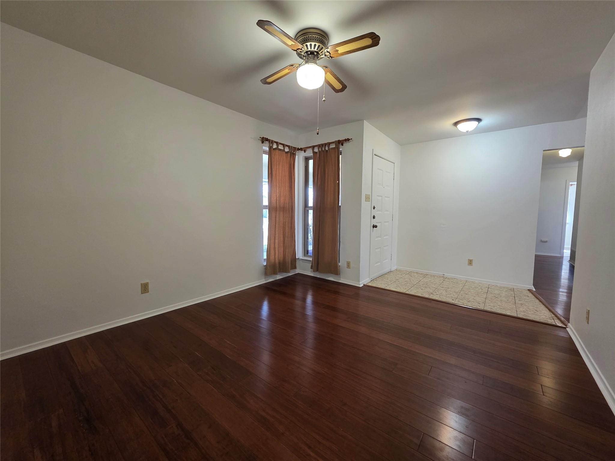 10909 Hillside Oak Ln Property Photo 6