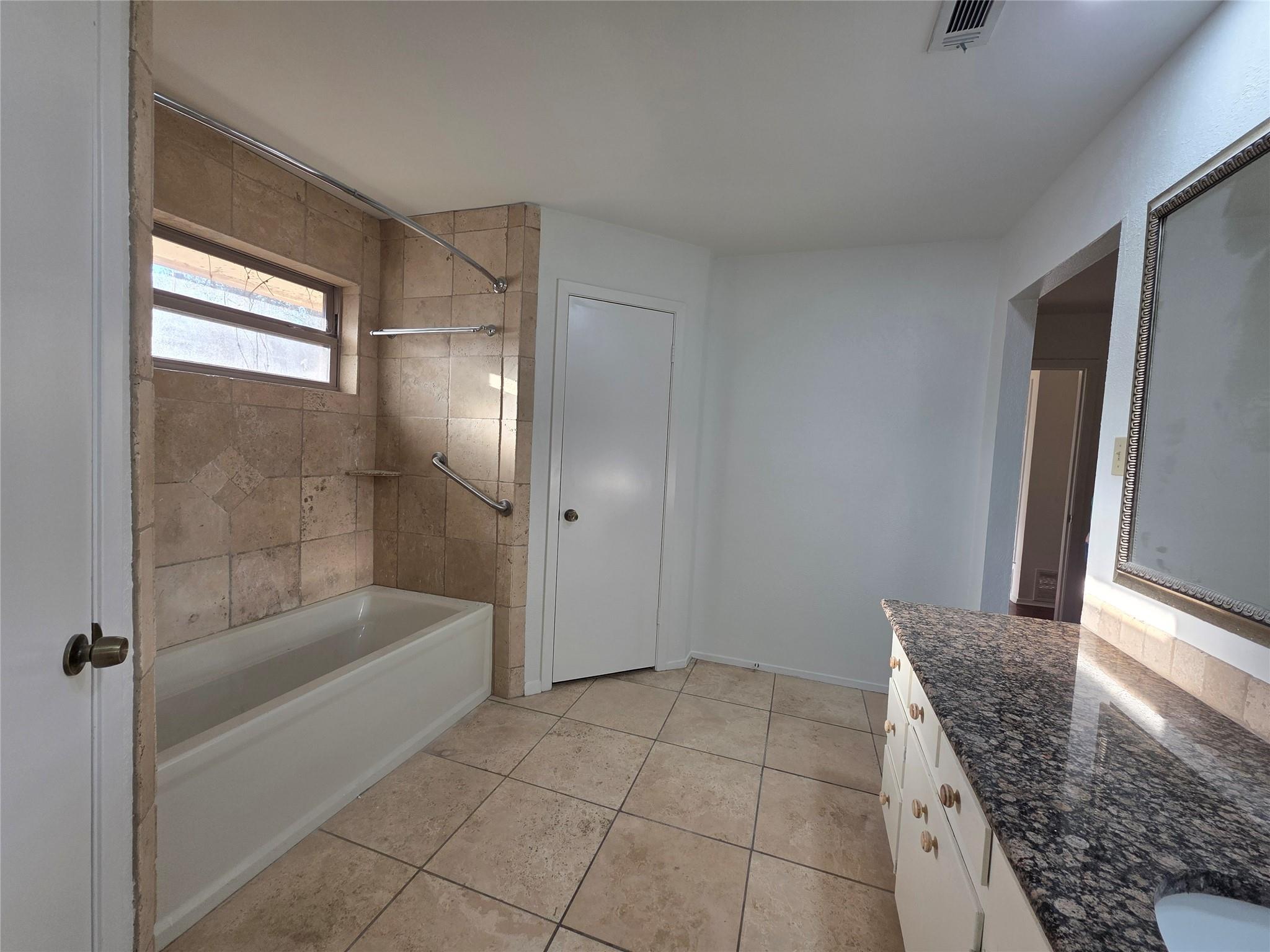 10909 Hillside Oak Ln Property Photo 10