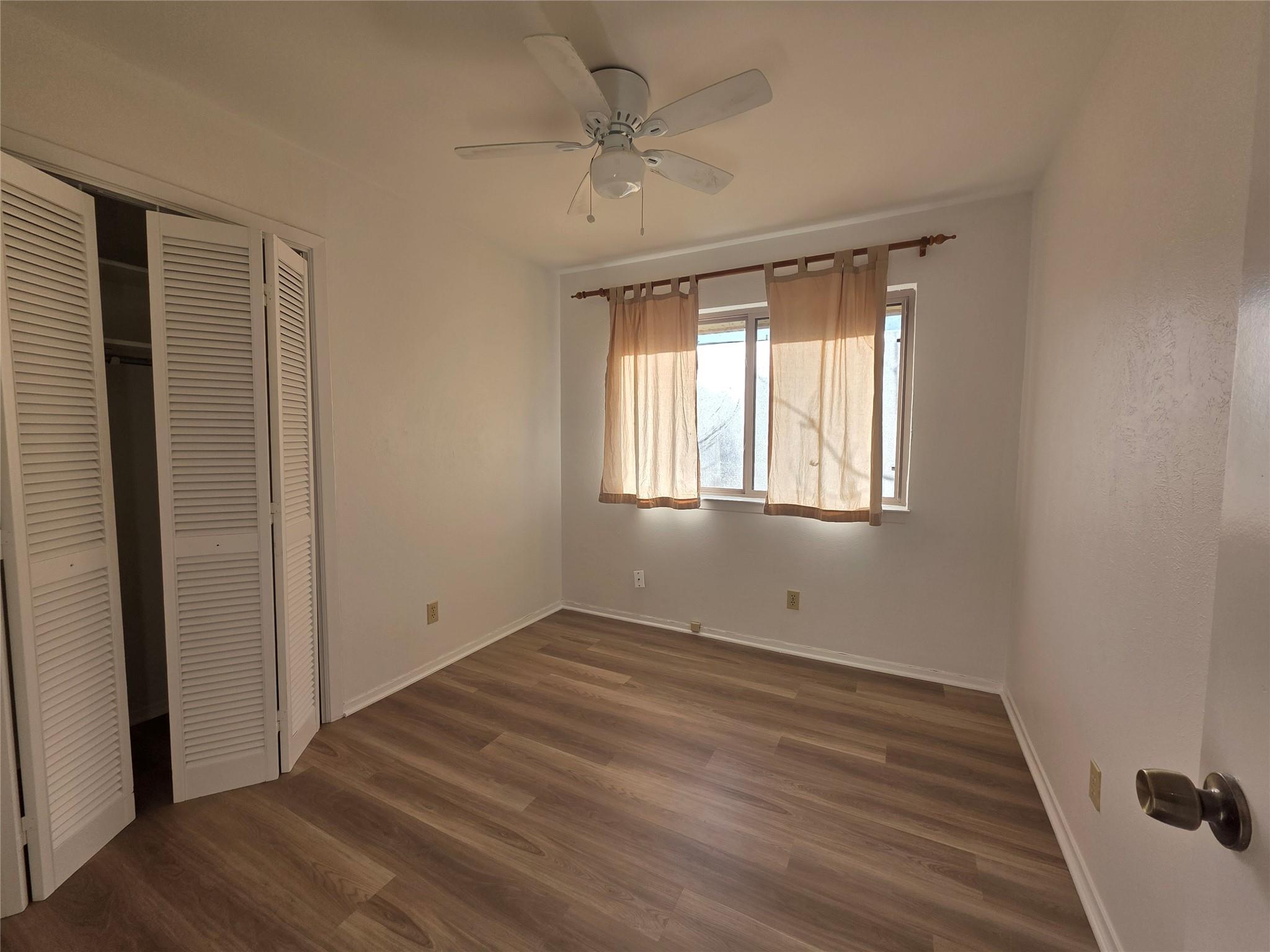 10909 Hillside Oak Ln Property Photo 14