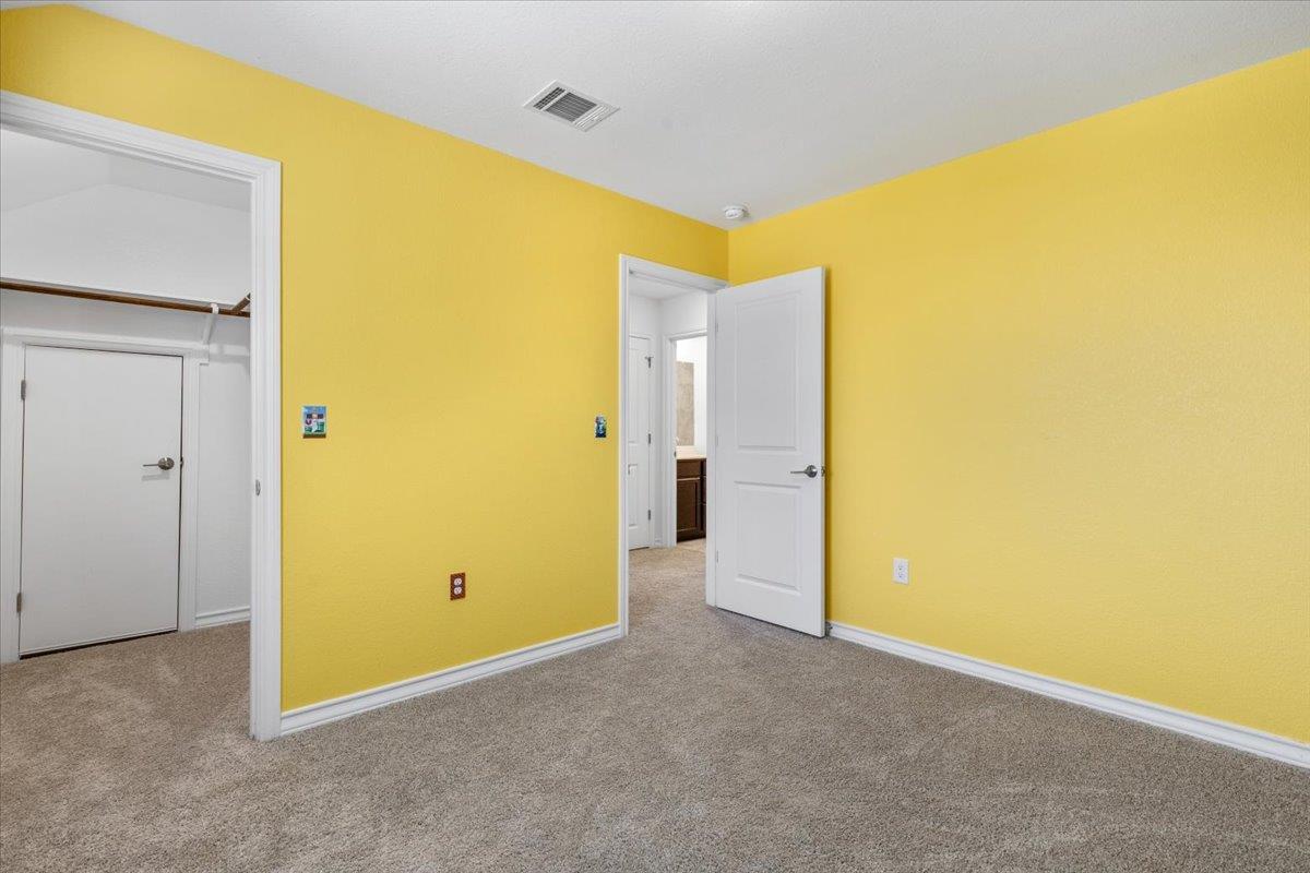 5202 Dimesky Ln Property Photo 32
