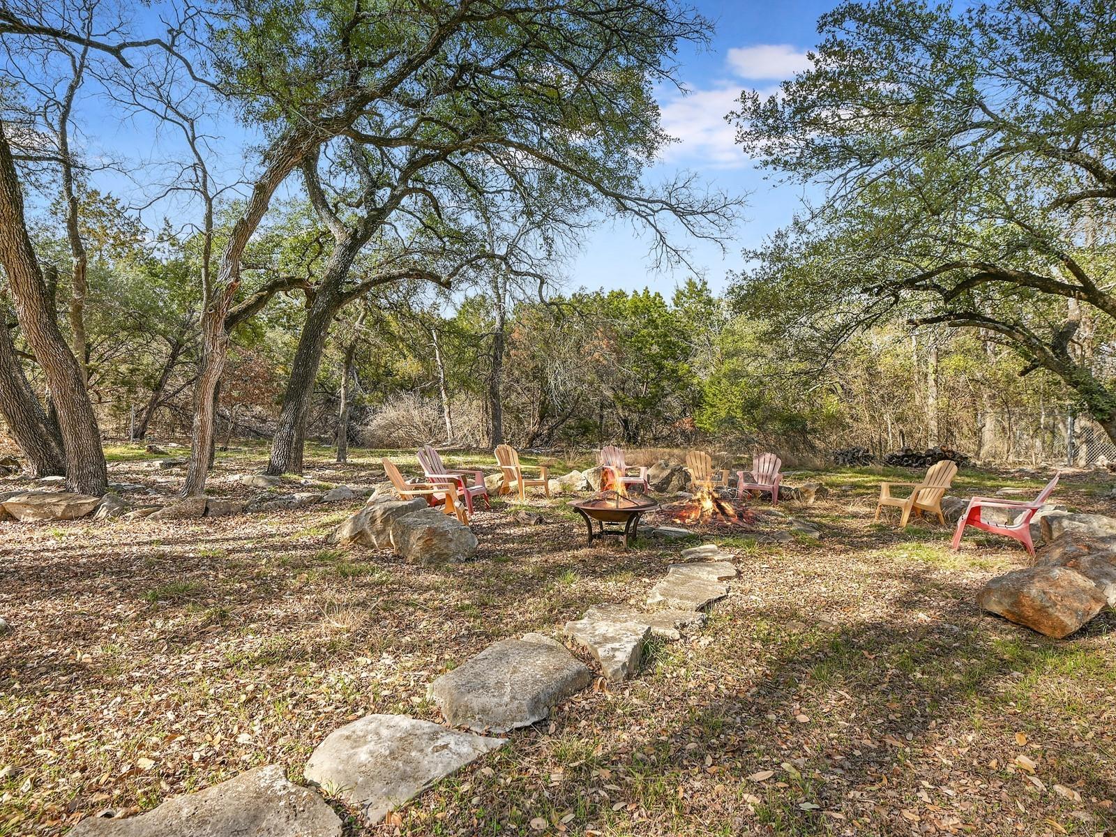 725 Shady Hollow Dr Property Photo 39