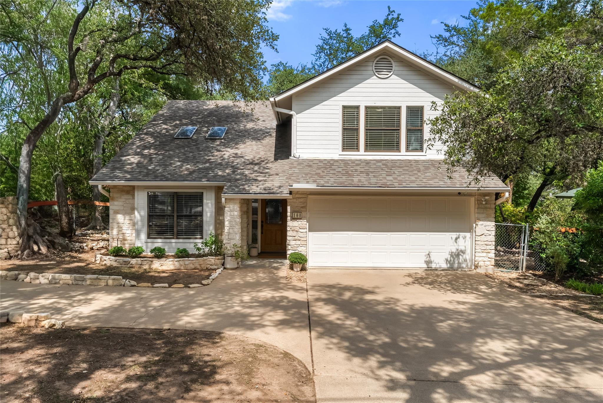 108 W Spring Dr Property Photo 6