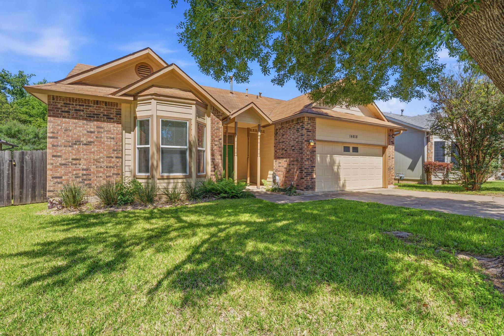 14818 Yellowleaf Trl Property Photo 27