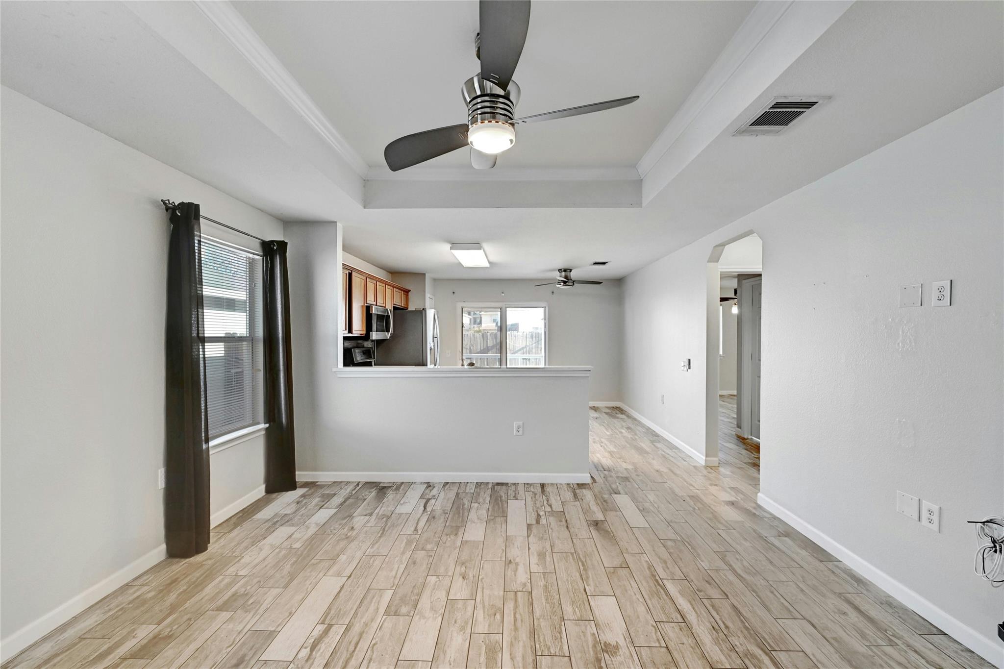7405 Cayenne Ln Property Photo 7