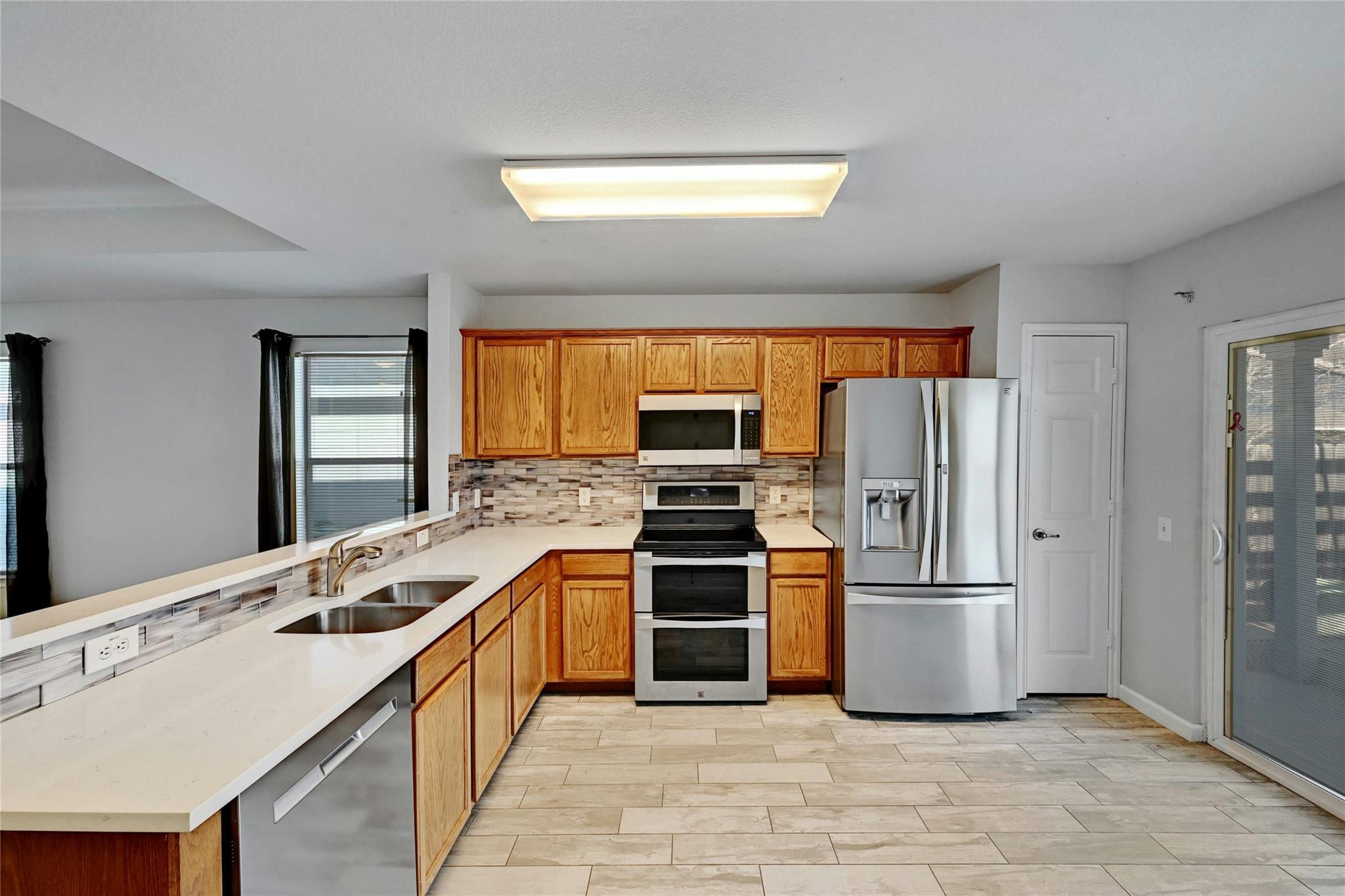 7405 Cayenne Ln Property Photo 9