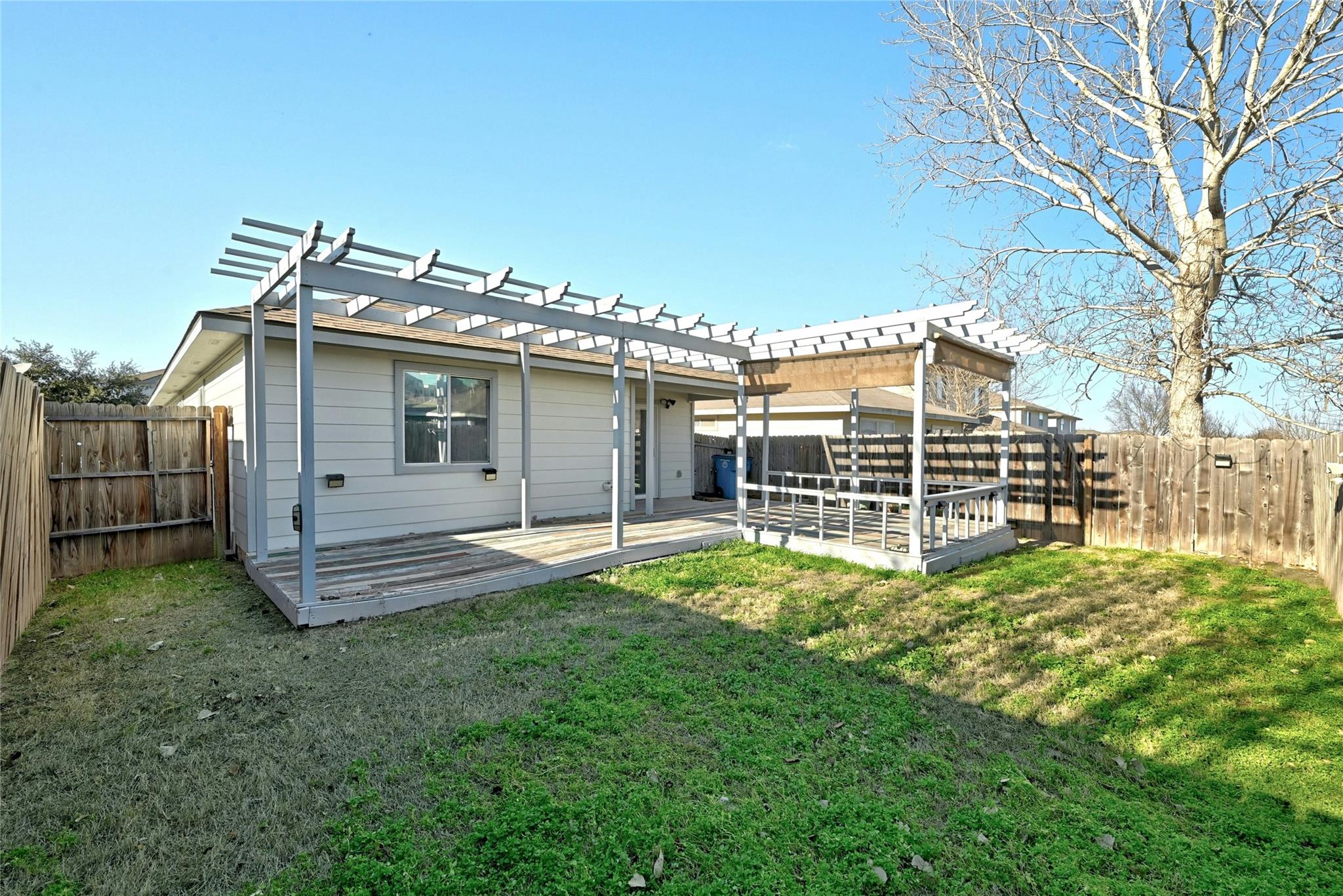 7405 Cayenne Ln Property Photo 24