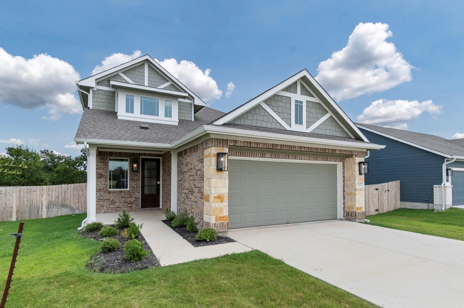 307 Lucky Ave Property Photo 1