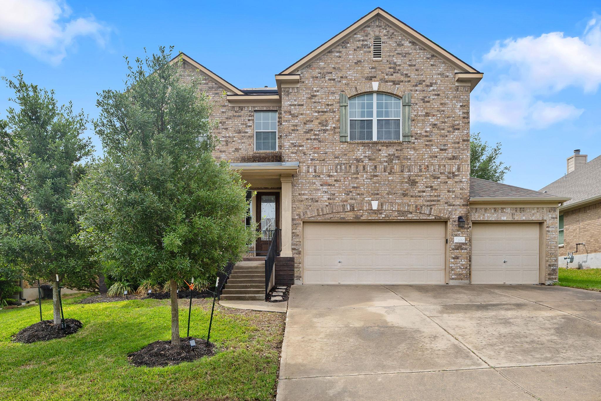 2652 Ravenwood Dr Property Photo 2