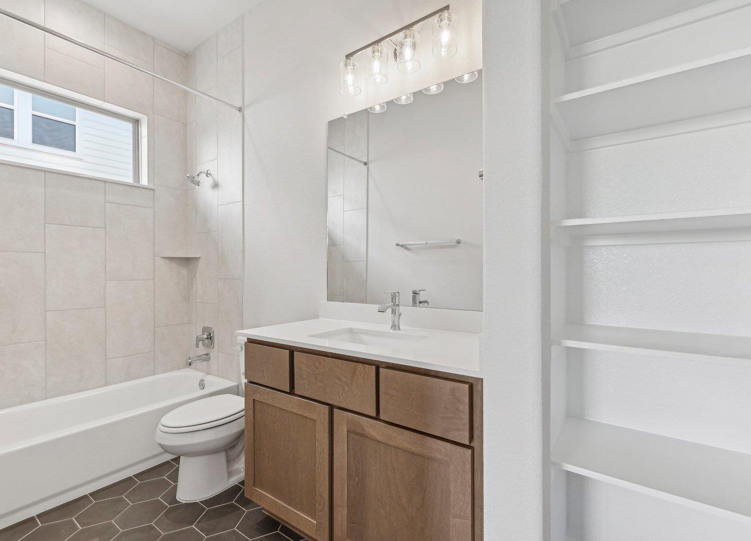 118 Firethorn Loop Property Photo 8