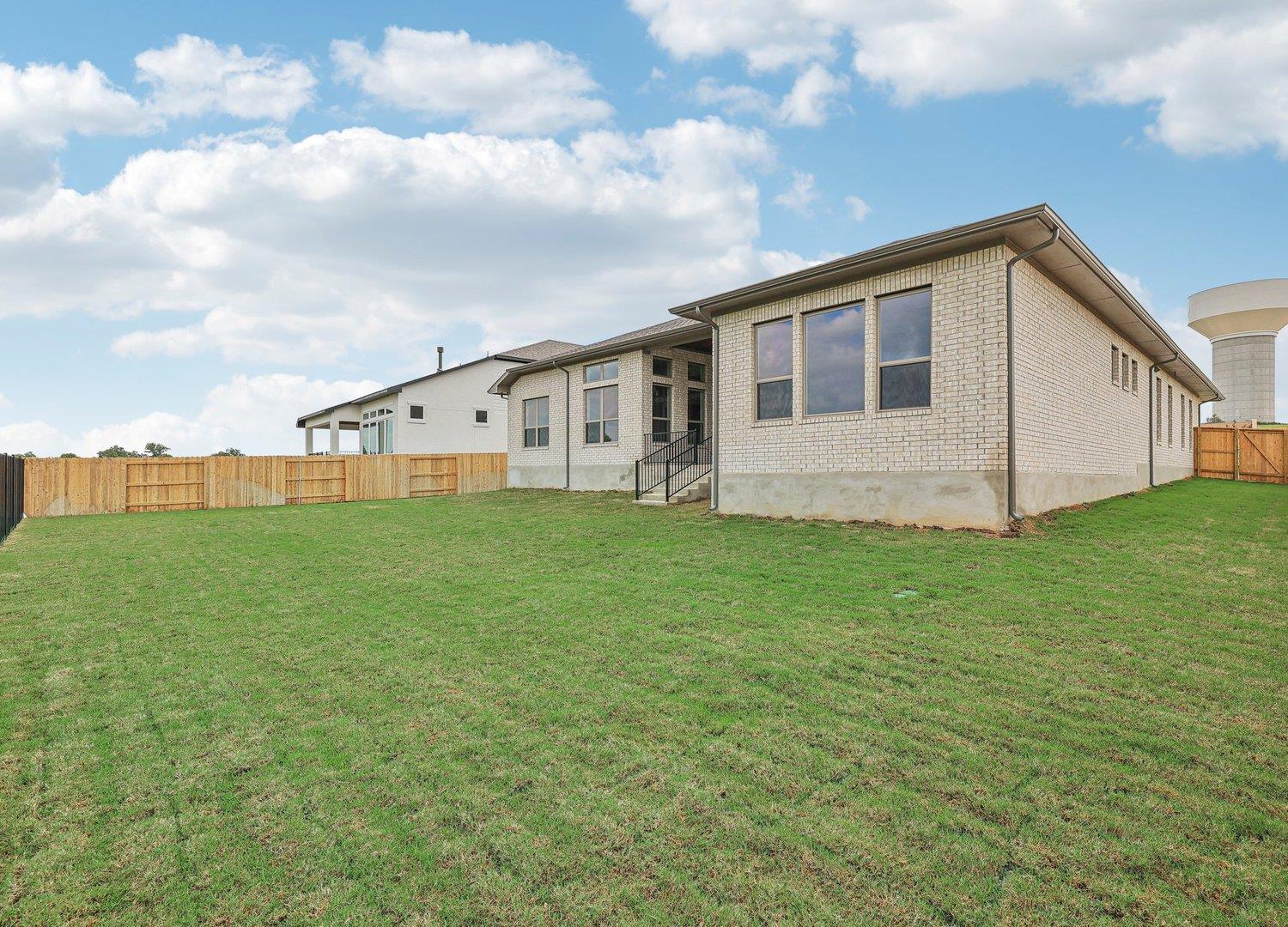 118 Firethorn Loop Property Photo 16