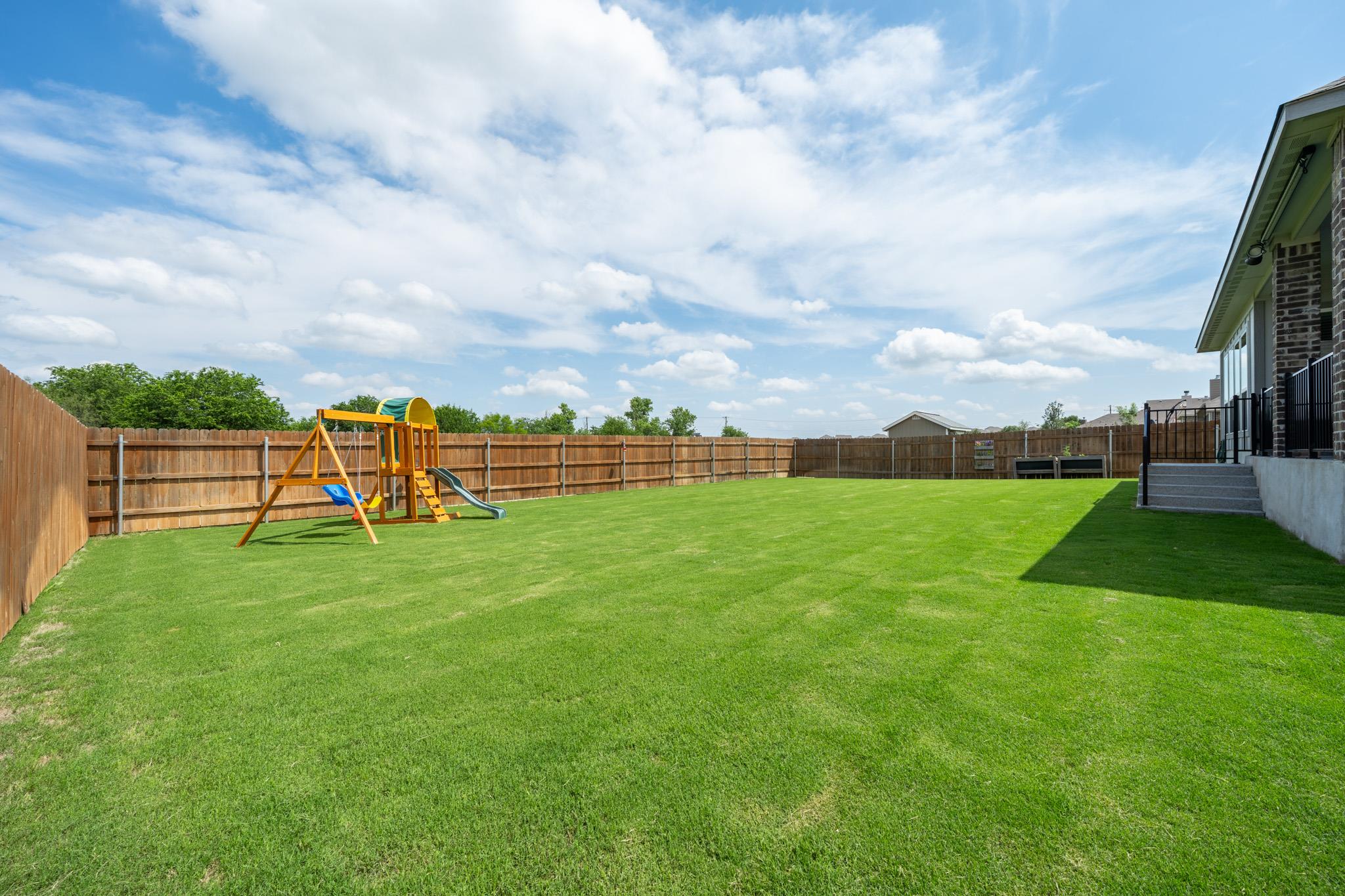 1202 Carnaby Dr Property Photo 28