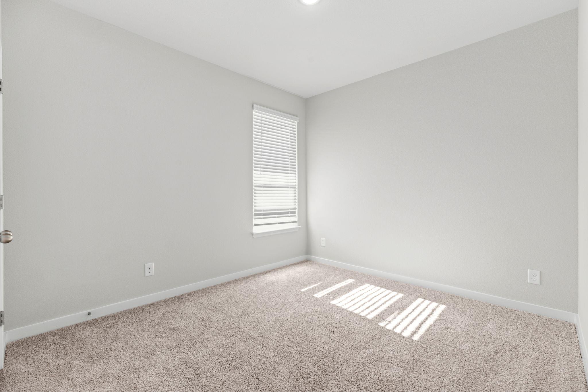 158 Schrader Dr #b Property Photo 12