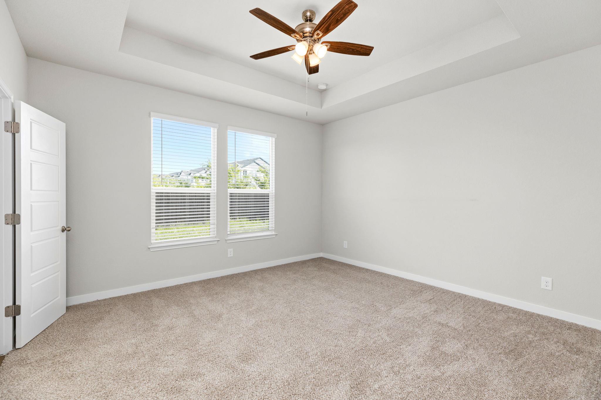 158 Schrader Dr #b Property Photo 14