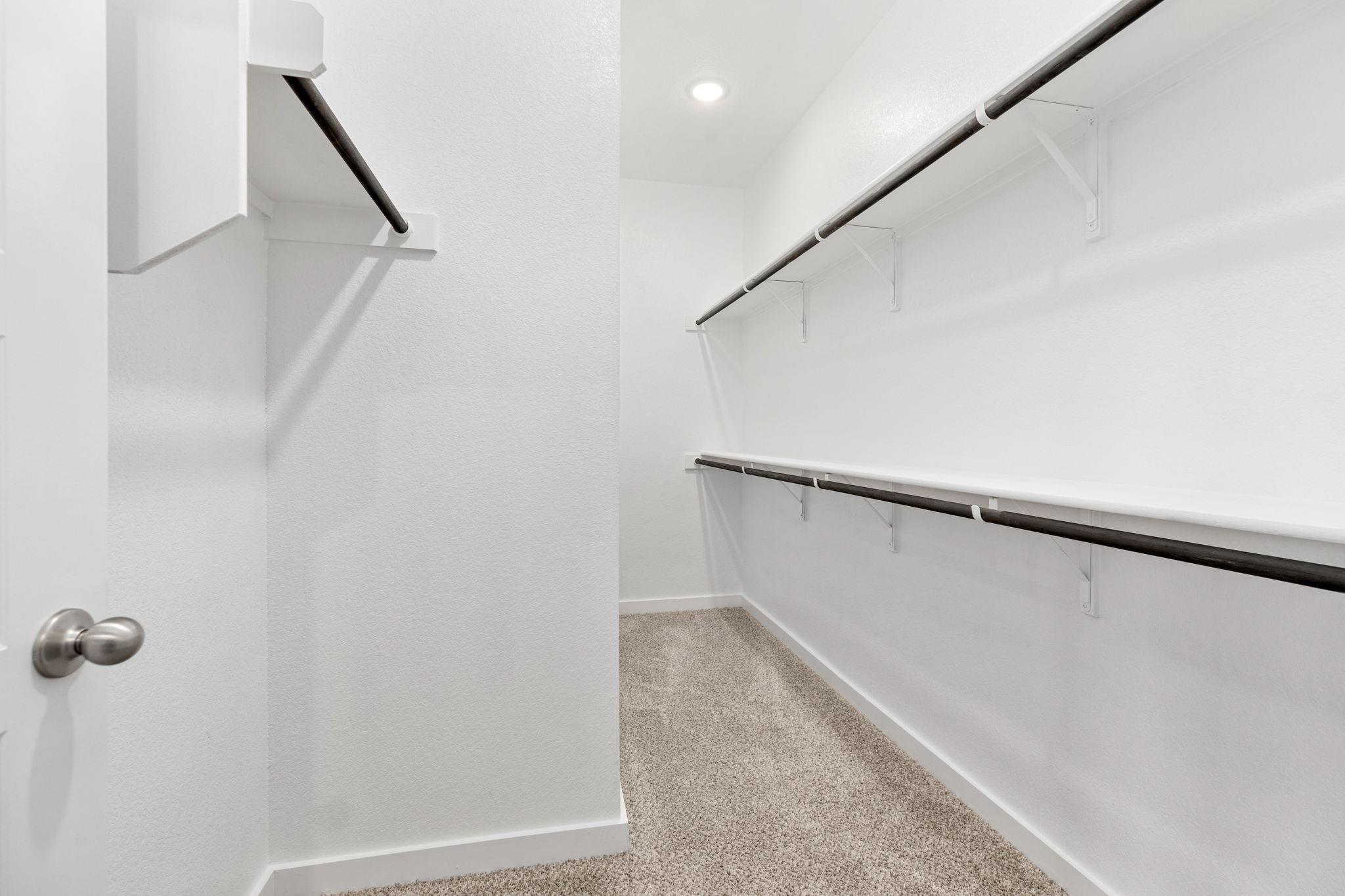 158 Schrader Dr #b Property Photo 17