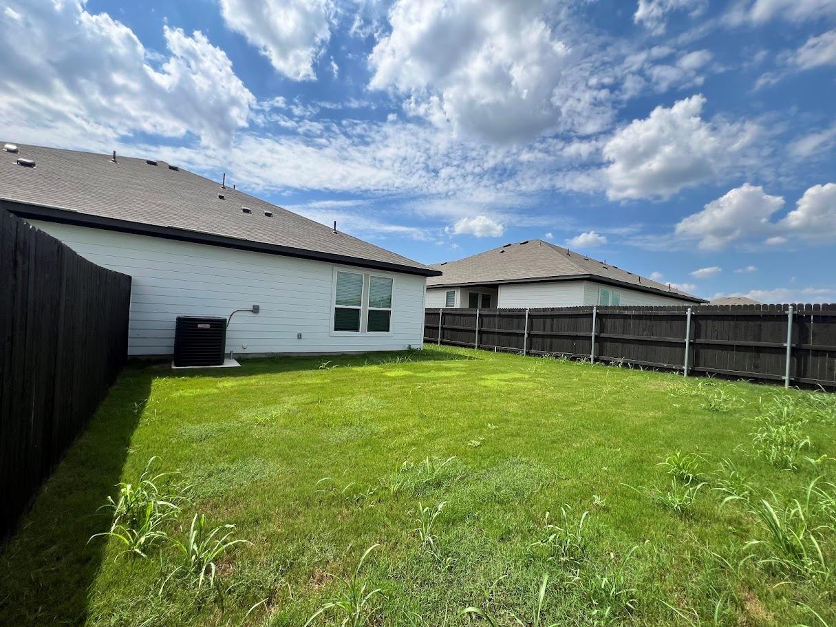158 Schrader Dr #b Property Photo 22