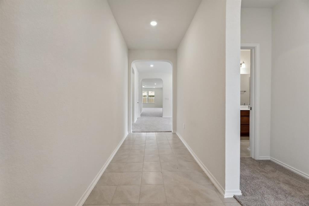 7403 Wink Way Property Photo 4