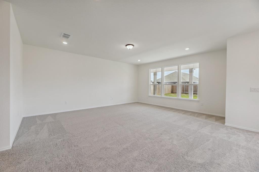 7403 Wink Way Property Photo 10
