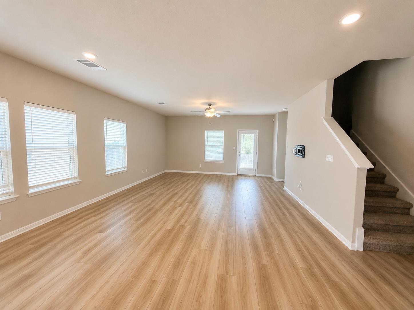 206 Wind Trl Property Photo 6