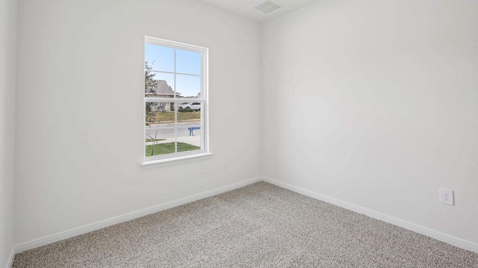 151 Mustang Lake Cir Property Photo 17