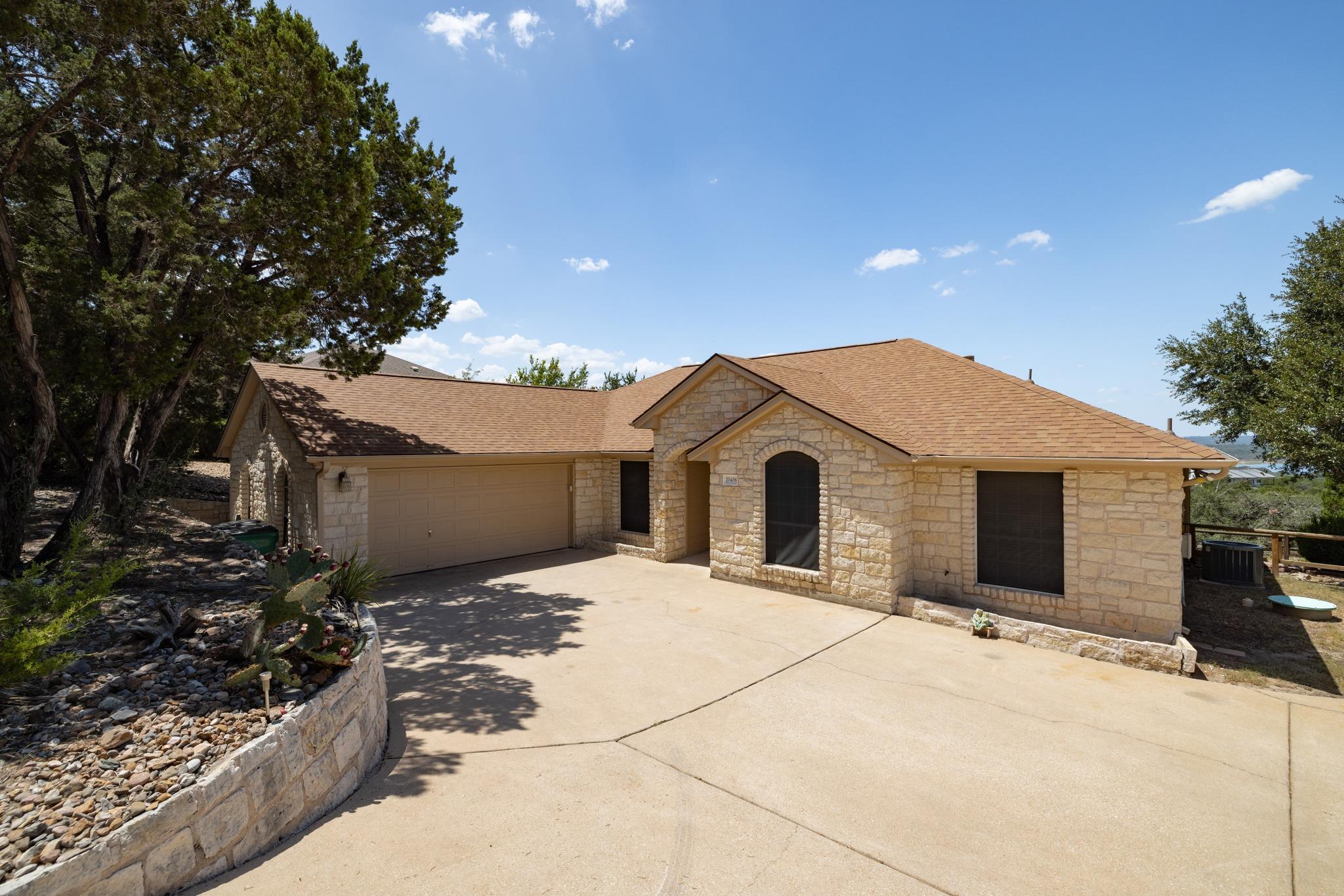 20406 Whiterock Dr Property Photo 4