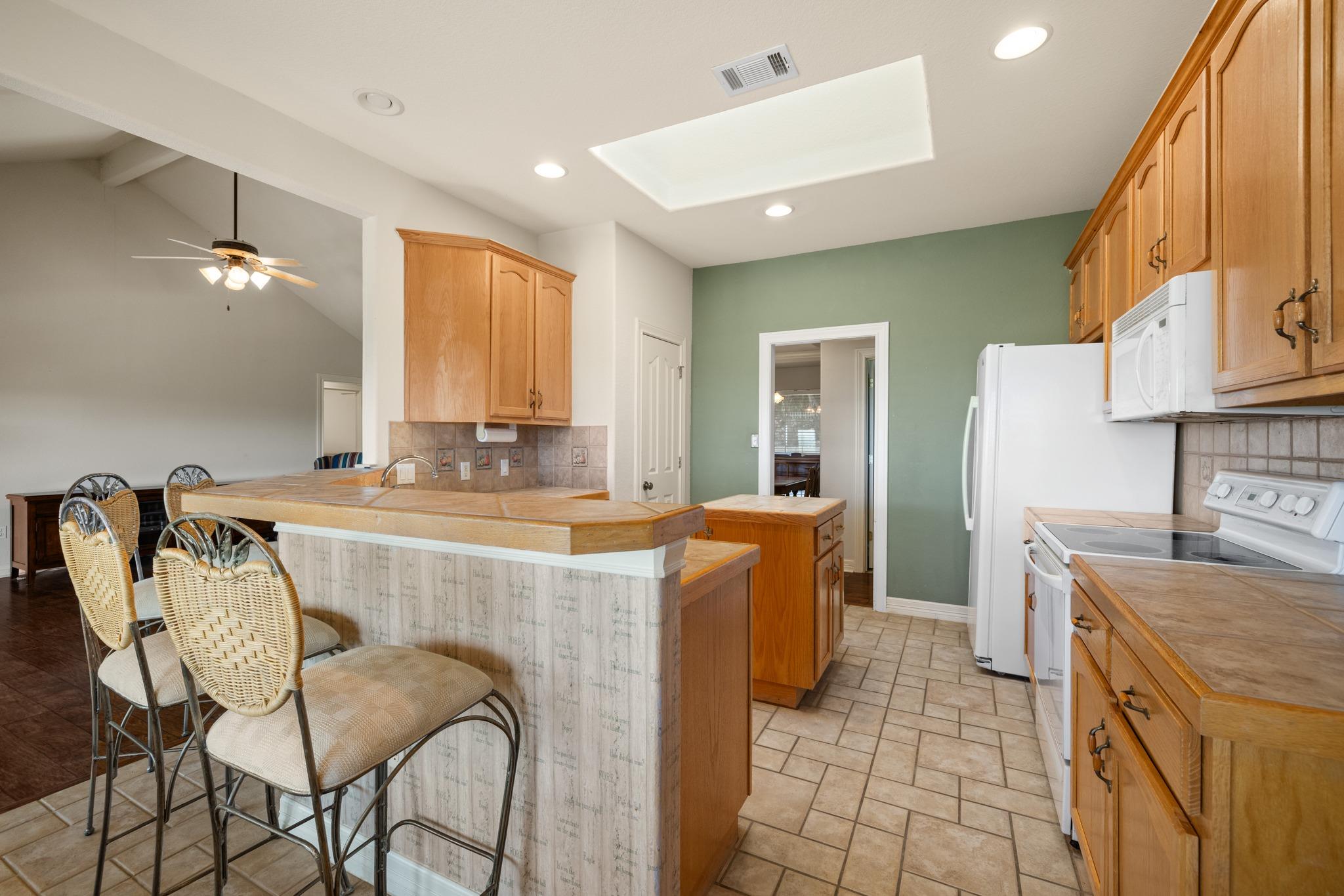 20406 Whiterock Dr Property Photo 11