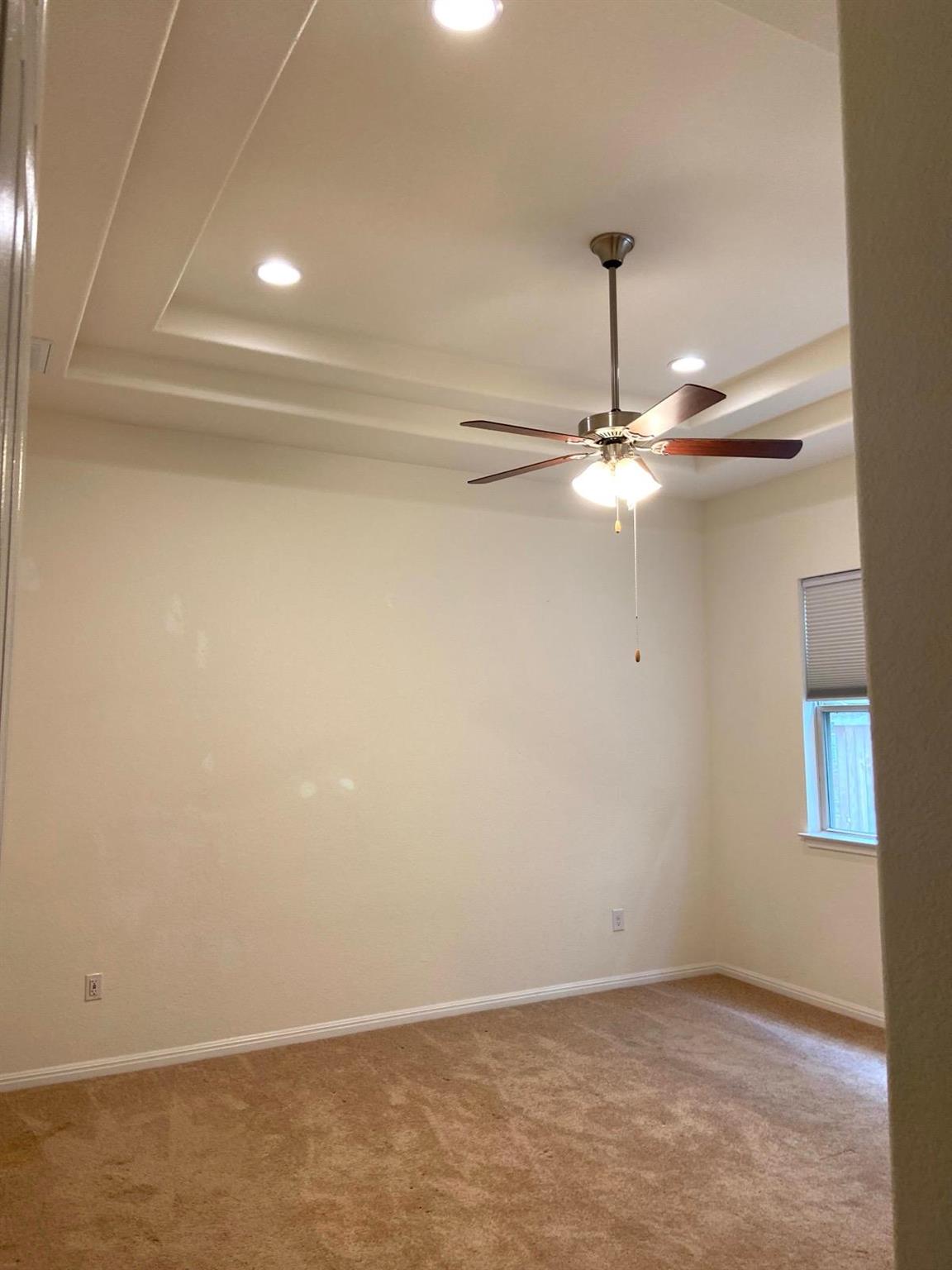 2918 Zelma Dr Property Photo 18