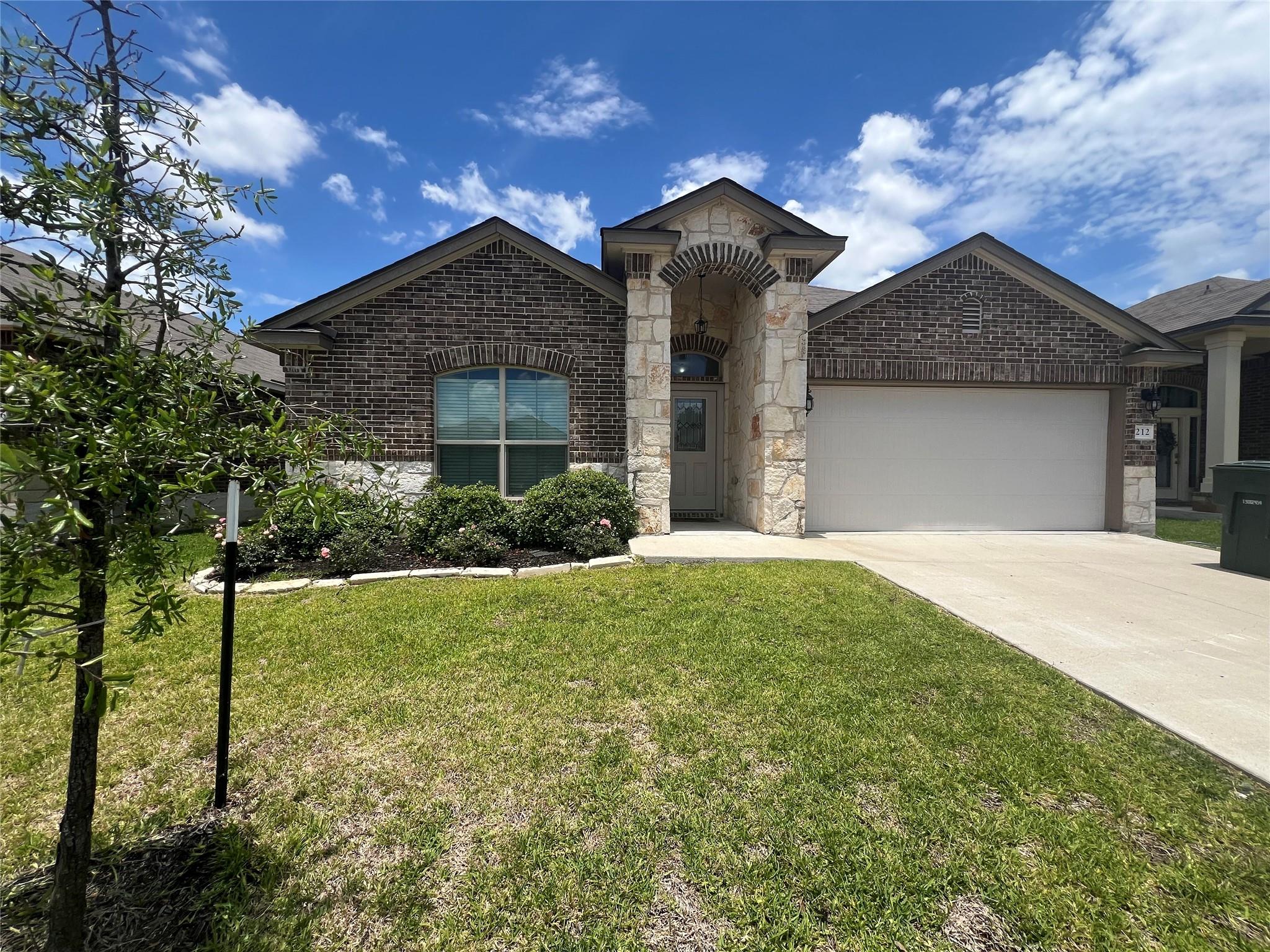 Academy Real Estate Listings Main Image