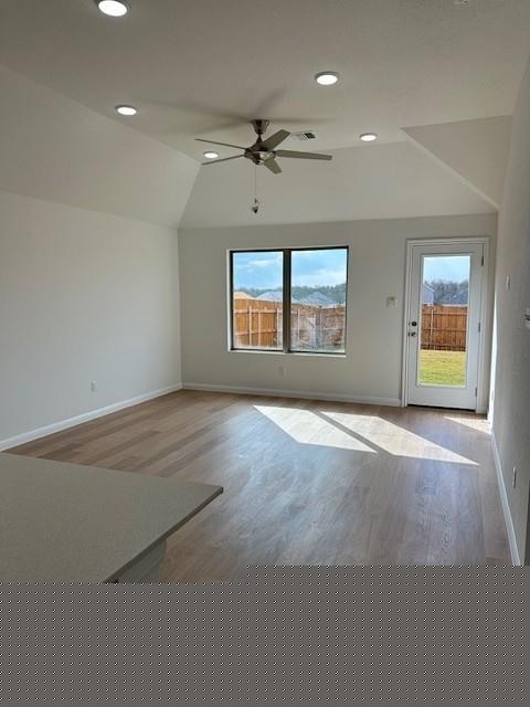 212 Spirit St Property Photo 4