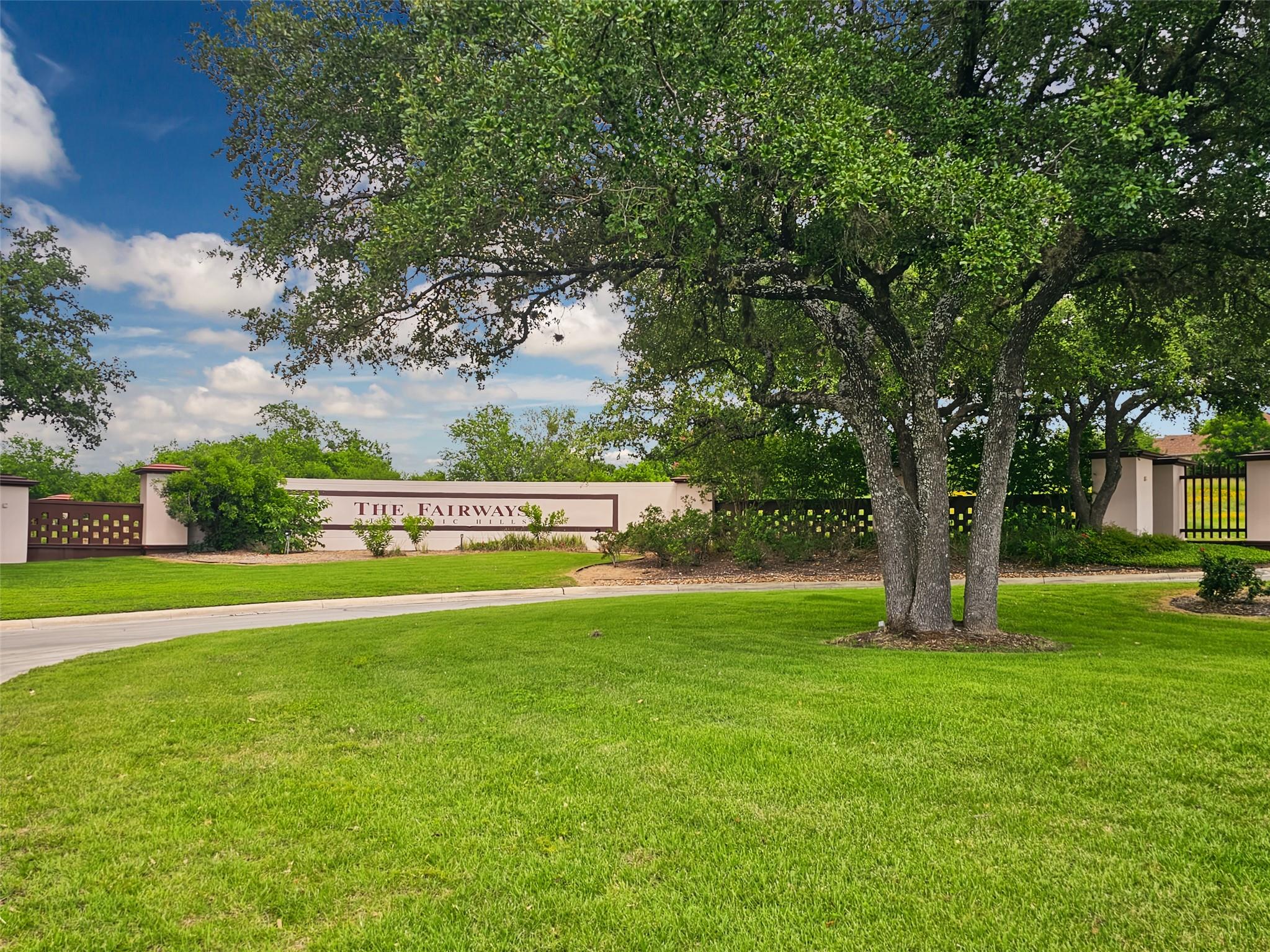 5708 Mahogany Bay None Property Photo 26