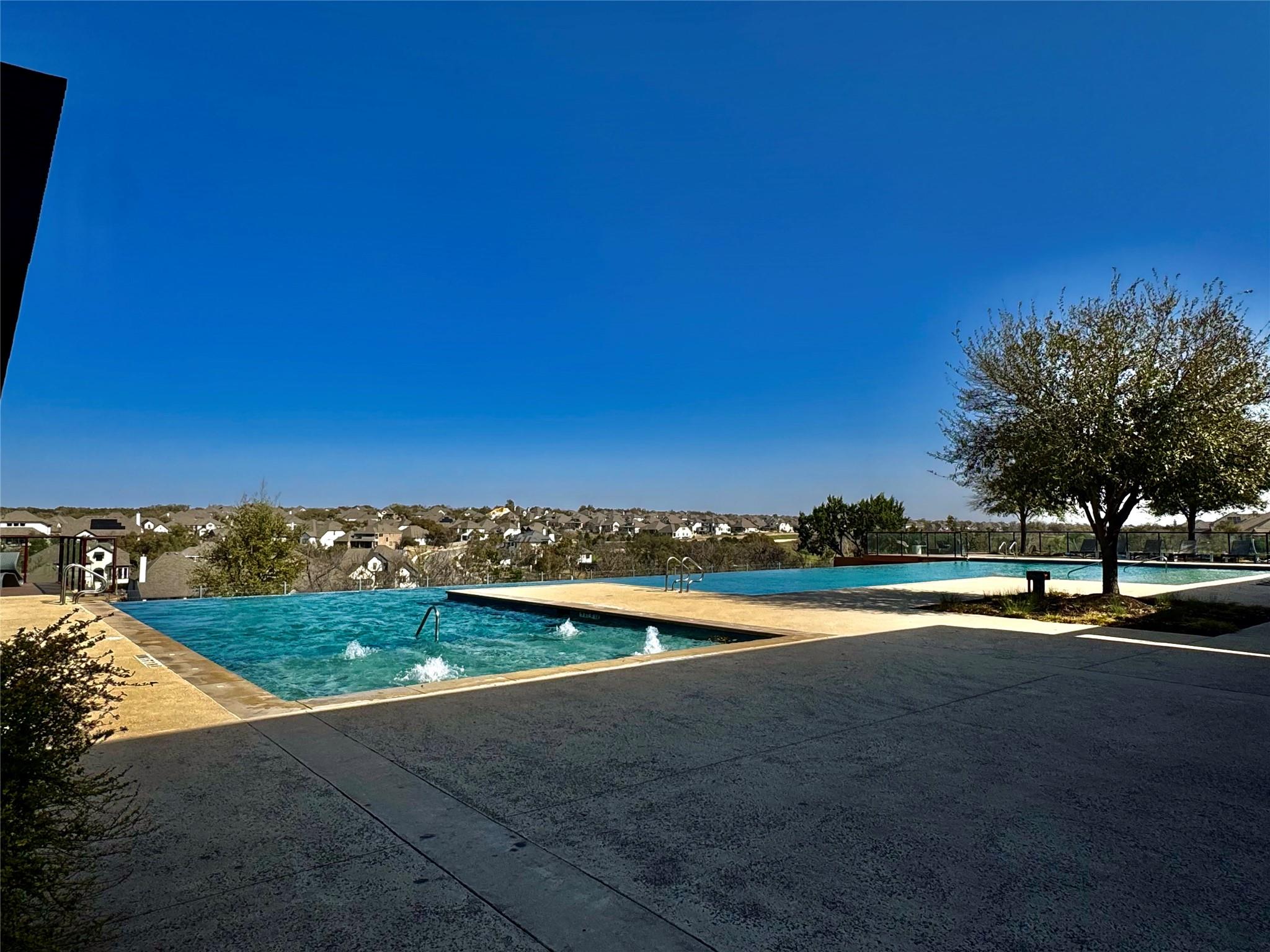 1212 Legacy Xing Property Photo 9