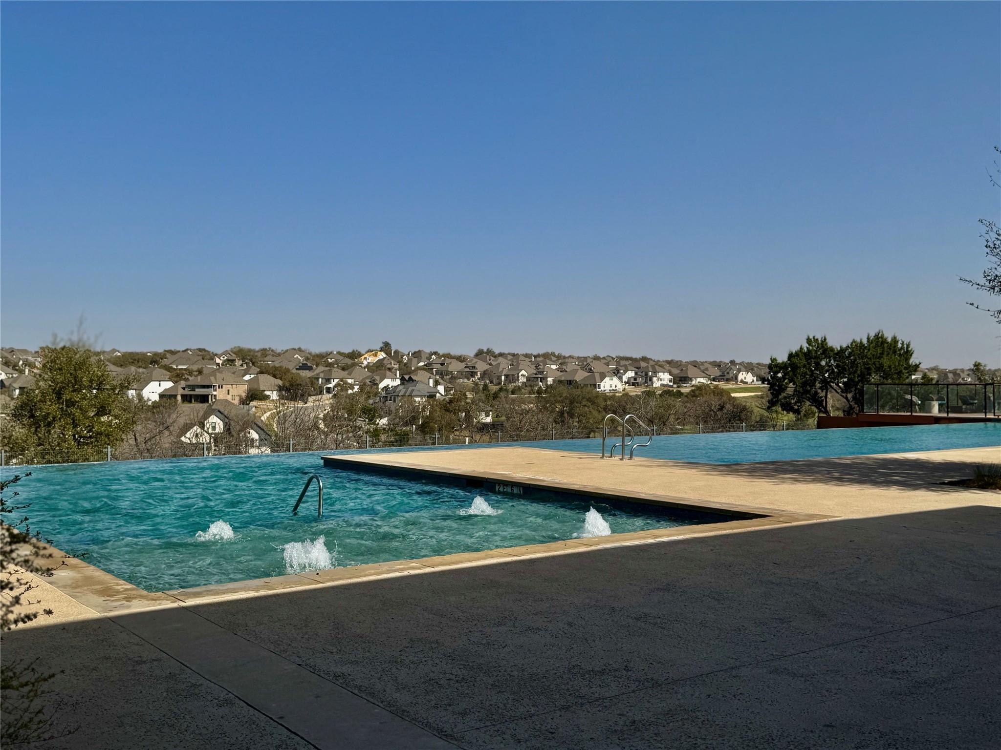 1212 Legacy Xing Property Photo 10