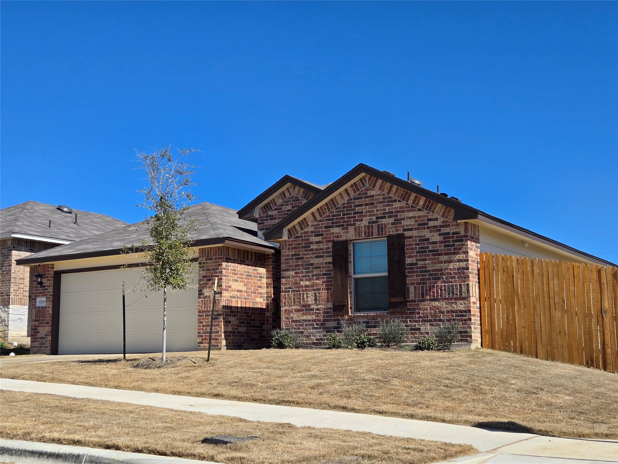 9708 Murandy Dr Property Photo