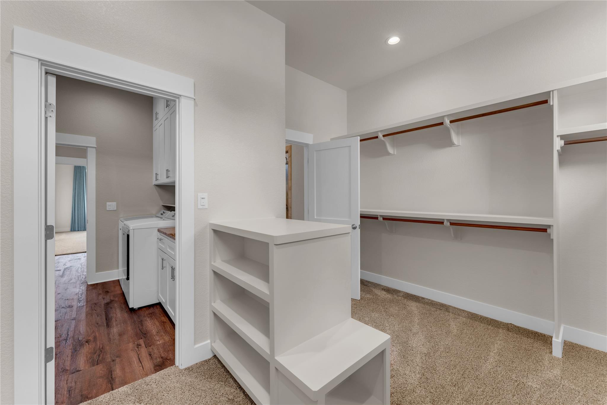 336 Park Lane Ln Property Photo 28