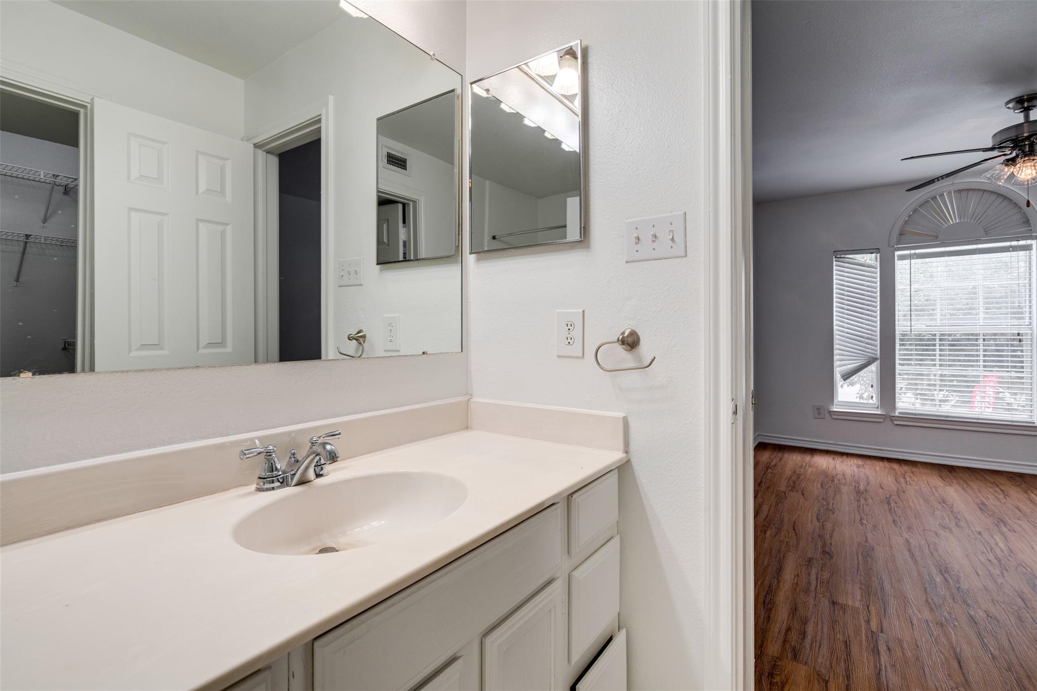 6804 N Capital Of Texas Hwy #425 Property Photo 21