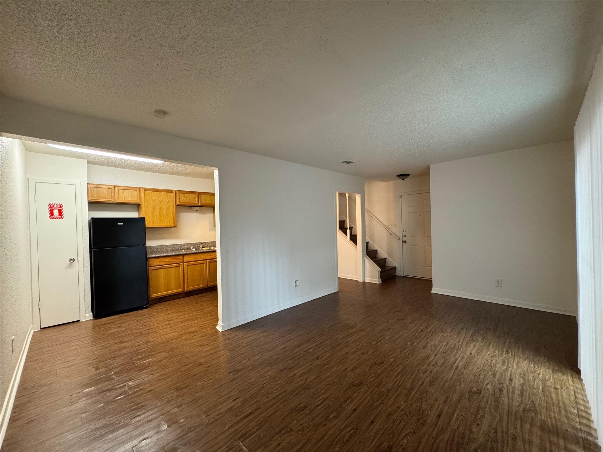 4904 West Wind Trl #104 Property Photo 3