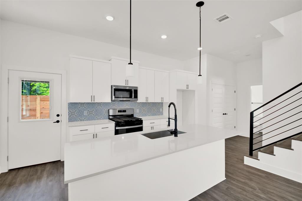7603 Carver Ave 3 Property Photo 11